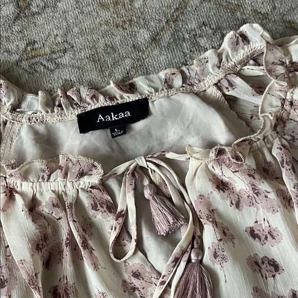 Aakaa Floral Blouse - Cream and Purple - Picture 12 of 12